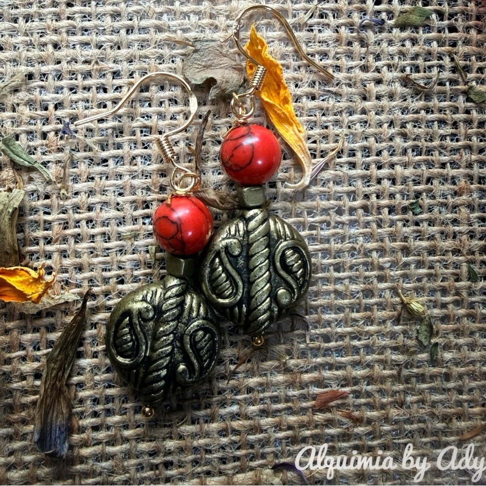 Red Turquoise Spring Earrings –  Floral mandala  & Marbled Drop